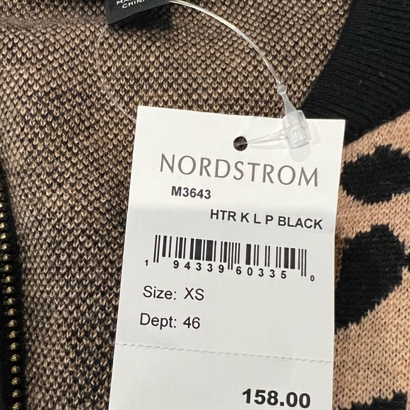 J. Crew Leopard Bomber Sweater
Jacket • X-Small • Full-zip • New - Picture 6 of 6